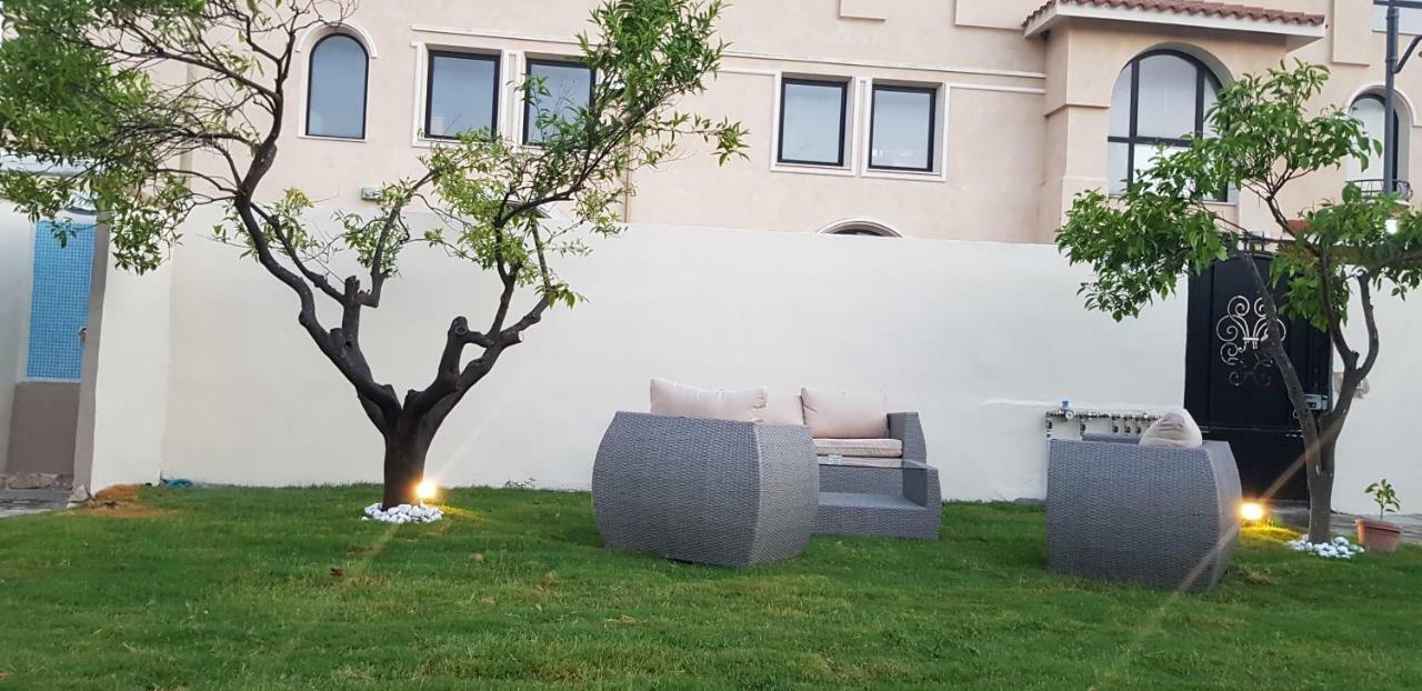 Albeldi' Hotell Domus De Maria Exteriör bild